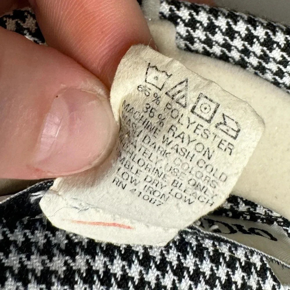 Adolfo Studio Vintage houndstooth cropped button down jacket - Picture 8 of 16